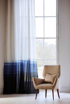 Ombreoptik weiß und dunkelblau Dekostoff Sanderson Harlequin - Colour 1 HLAL130958