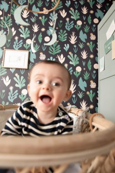 Preview: Black green non-woven wallpaper artistic look Caselio - Imagination IMG102177192 Preview: Black green non-woven wallpaper artistic look Caselio - Imagination IMG102177192